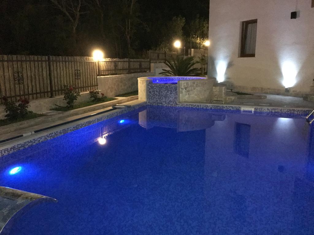 Villa Rakhimov 赫尔采格诺维 外观 照片